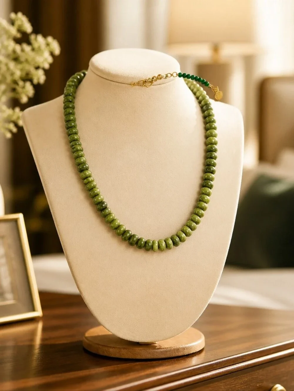 Mayamar Genuine Green Jade Beaded Necklace & Gift Bag - Picture 2 of 4